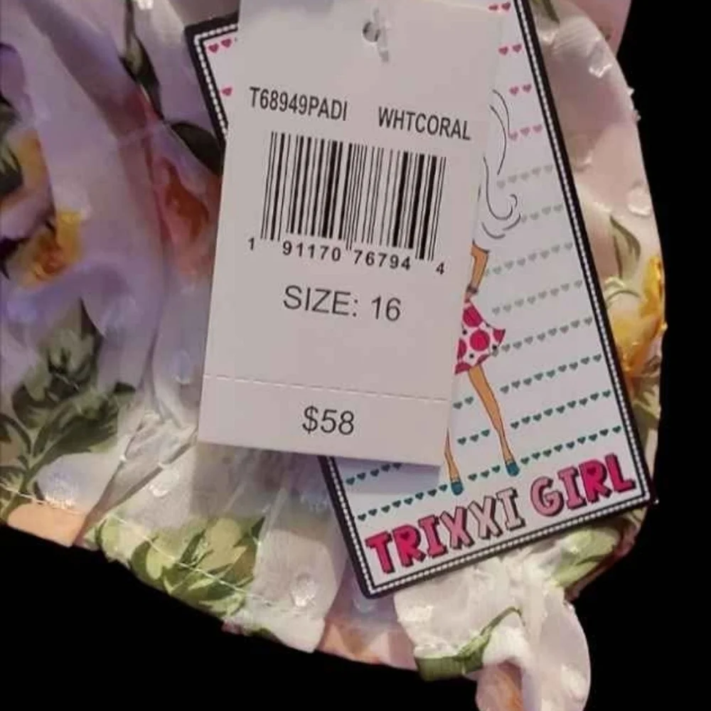 NWT Trixxi Yellow and Peach Puff Sleeve dress ~16